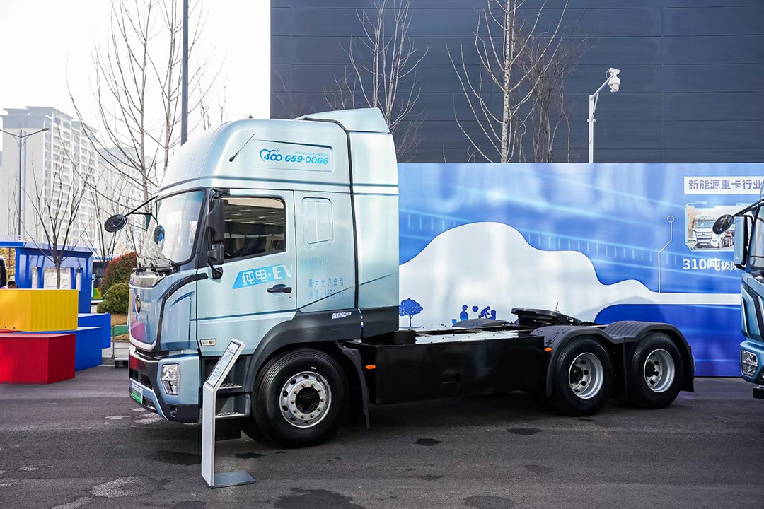 实力见证 | 多款新品首发，宇通重卡春季新品发布会隆重举行