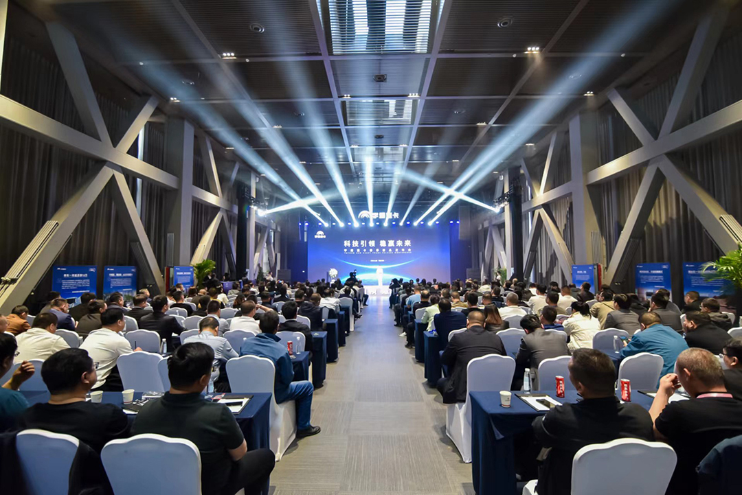 实力见证 | 多款新品首发，宇通重卡春季新品发布会隆重举行