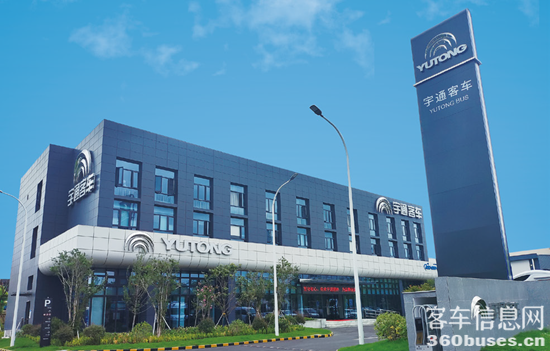 行业最大批量！宇通100辆高端旅游客车交付新疆