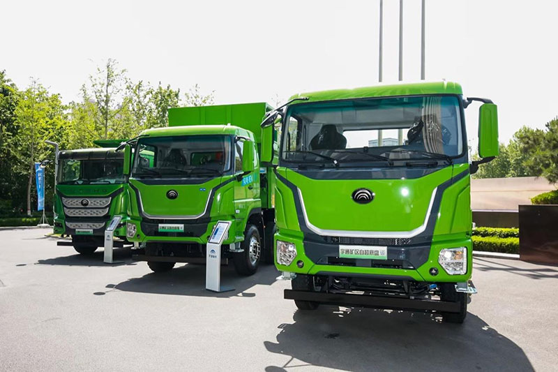 宇通重卡发布行业首款矿区专用纯电动自卸车 宇通重卡发布行业首款矿区专用纯电动自卸车