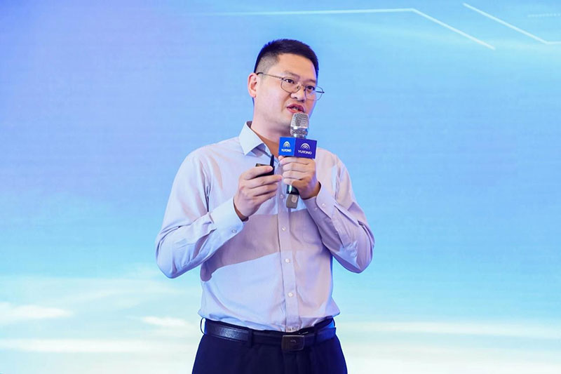 宇通重卡发布行业首款矿区专用纯电动自卸车 宇通重卡发布行业首款矿区专用纯电动自卸车