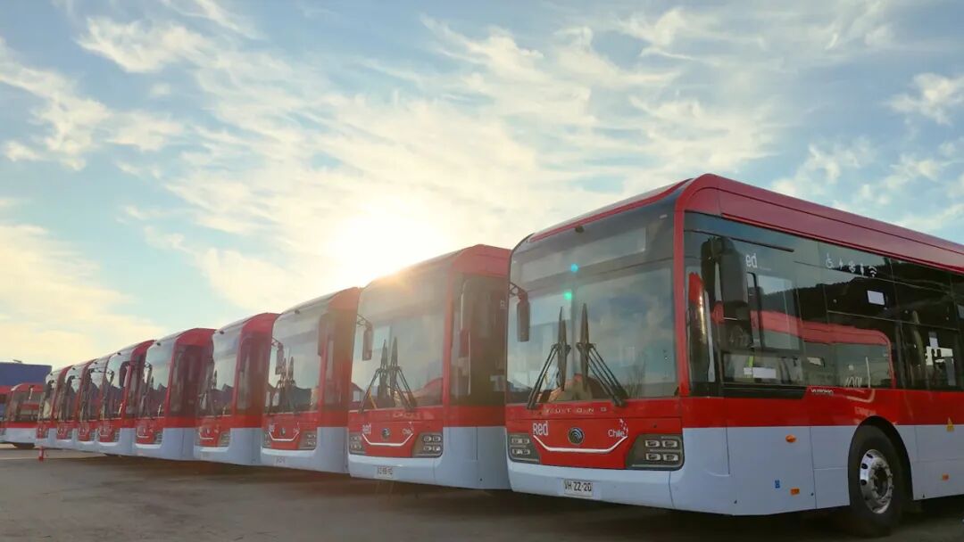 宇通连续三次获央视关注，以奋进之姿讲好中国制造发展故事