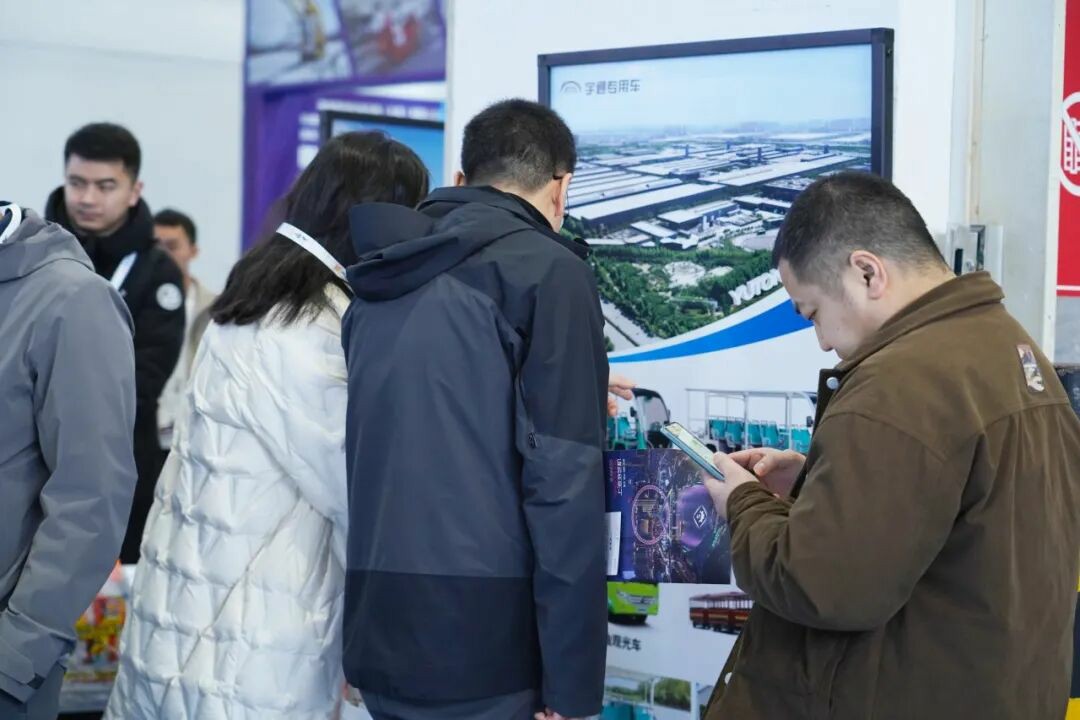 诚邀共赴 | 宇通专用车与您相约2025 中国(郑州)旅游休闲娱乐产业博览会