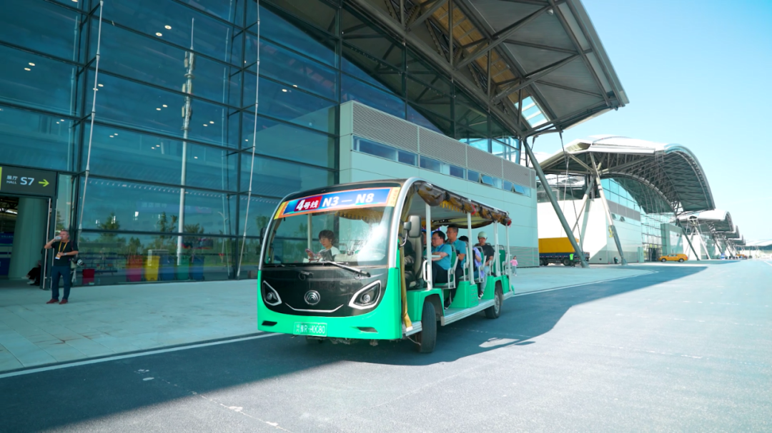 智趣出行，悦动未来！宇通观光车亮相2025中国（郑州）旅游休闲娱乐产业博览会