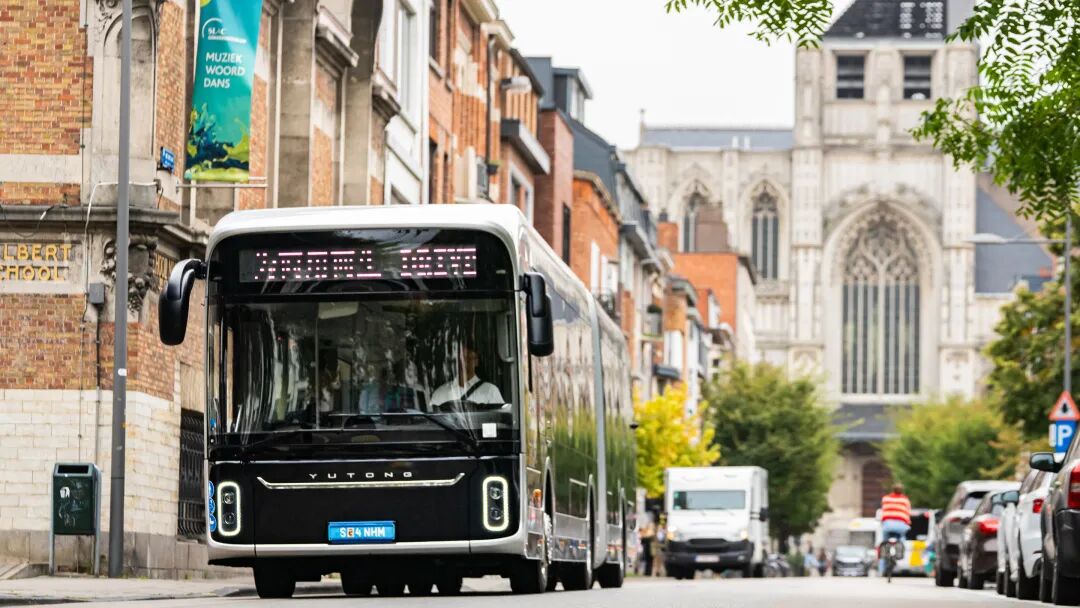 行业媒体深度聚焦十四五，宇通为商用车产业发展提供生动样本