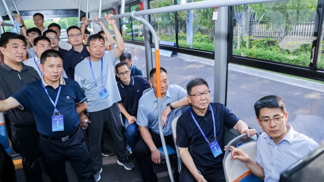 25项功能！覆盖4大场景！宇通首发睿盾Pro，创领公交智能安全出行