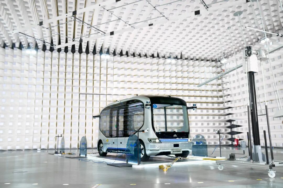 以智造致匠心！“小宇”领衔，宇通服务第三届全国技能大赛