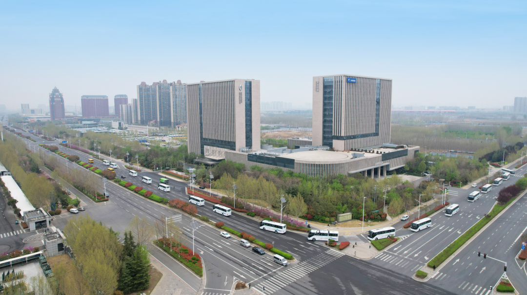 又100辆！宇通高端旅游客车再次批量交付新疆