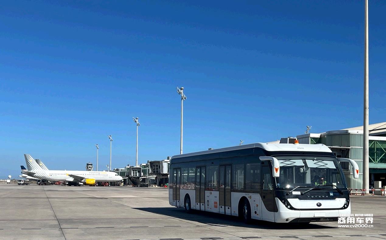 宇通机场摆渡车：以“新质”创“高质”，中国品质叫响全球市场