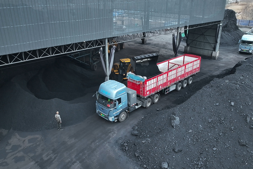 创富纪实录 | 跨省运营无压力，宇通重卡助力煤矿运输新能源转型