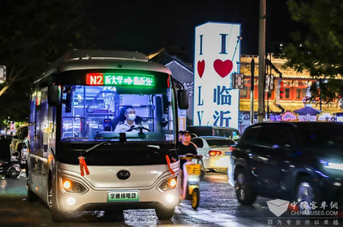 以“新质”促“高质” 宇萌E6S 2.0亮相郑州国际新能源汽车博览会 以“新质”促“高质” 宇萌E6S 2.0亮相郑州国际新能源汽车博览会