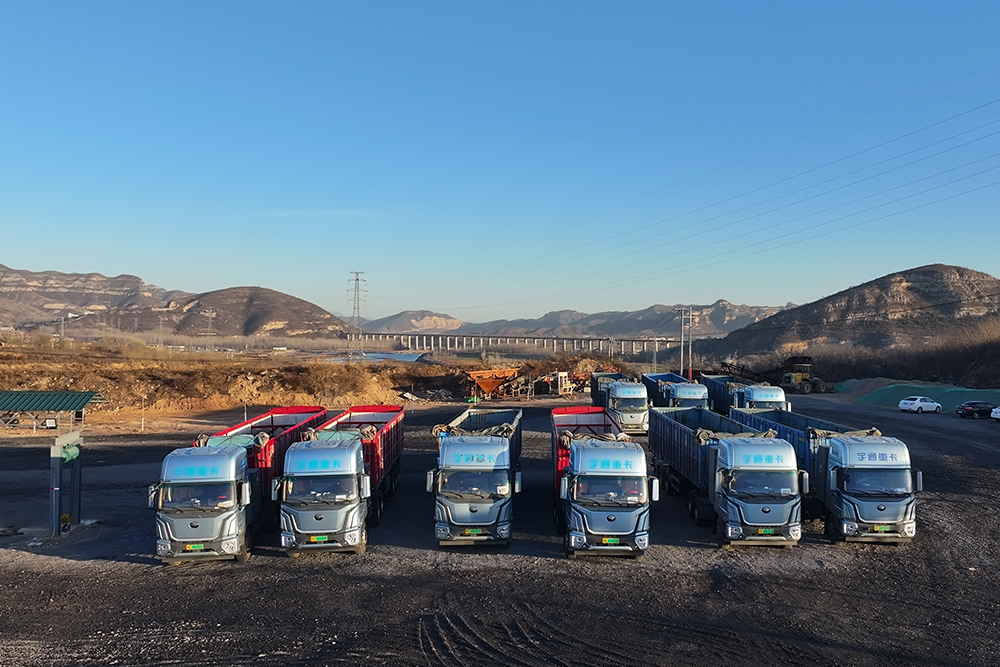 创富纪实录 | 跨省运营无压力，宇通重卡助力煤矿运输新能源转型