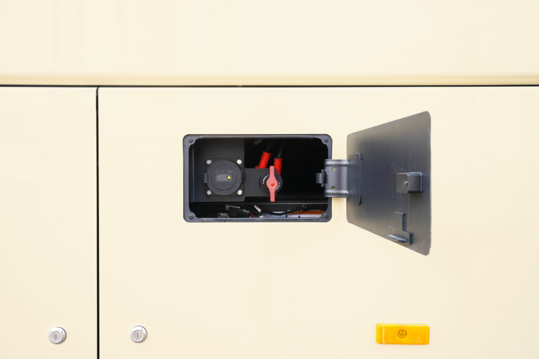 宇通上新季丨大运力超能巴士助力旅游经济一路“繁花” 宇通上新季丨大运力超能巴士助力旅游经济一路“繁花”