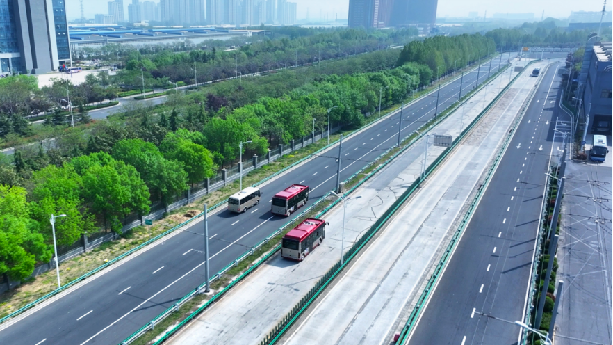 助力沧州公交适老化发展 宇通新能源公交精准服务城市多样化出行 助力沧州公交适老化发展 宇通新能源公交精准服务城市多样化出行