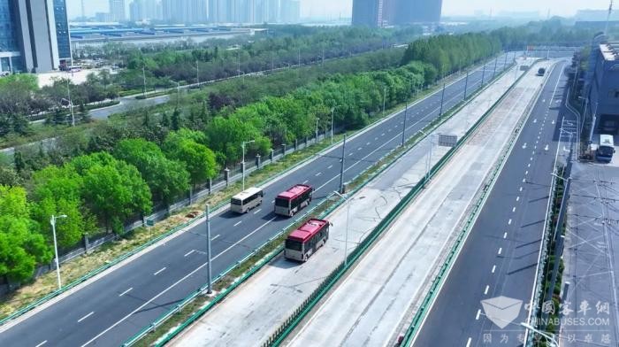 携手畅通“城市血脉” 宇通新能源公交批量交付沧州 携手畅通“城市血脉” 宇通新能源公交批量交付沧州