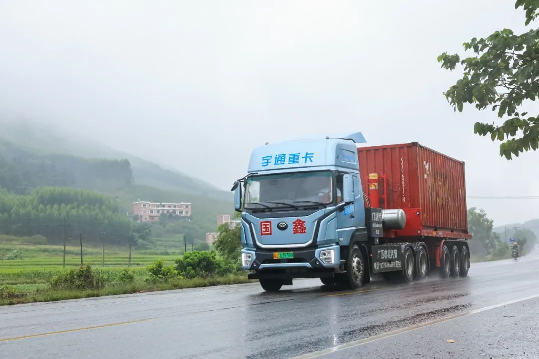 单趟多赚1000块！宇通重卡为贺州鑫美运输插上增收的翅膀！