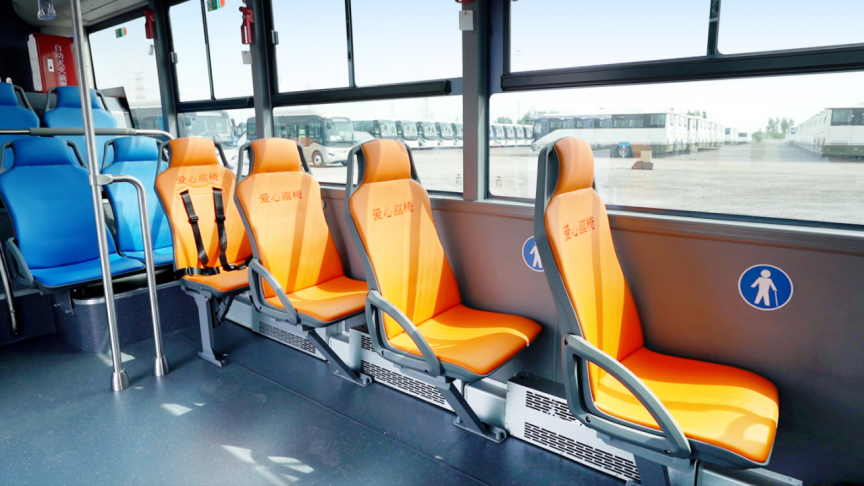 助力沧州公交适老化发展 宇通新能源公交精准服务城市多样化出行 助力沧州公交适老化发展 宇通新能源公交精准服务城市多样化出行