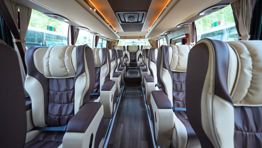 国风车奔赴丝绸路！宇通携手甘肃旅汽打造西北高端游