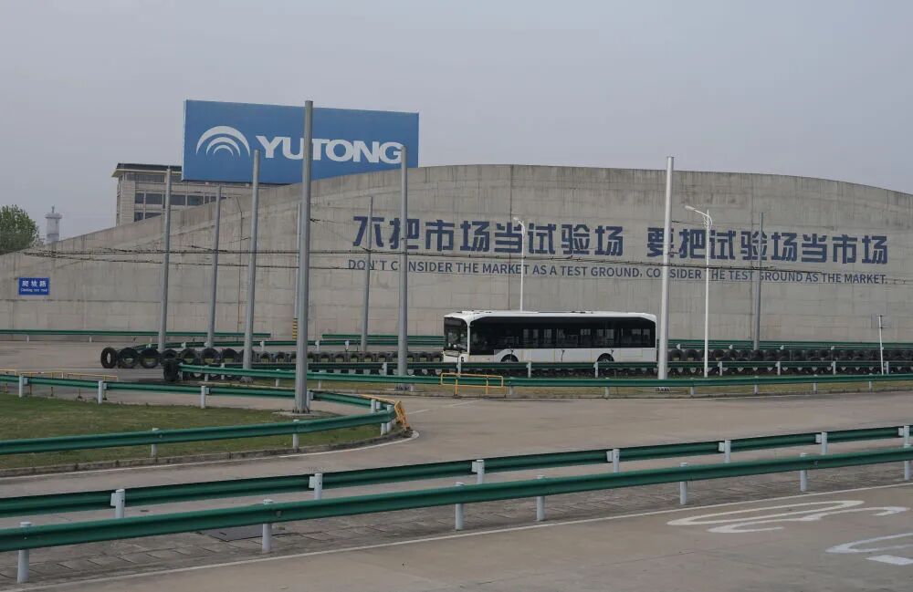 这里的客车，何以驶向全球？