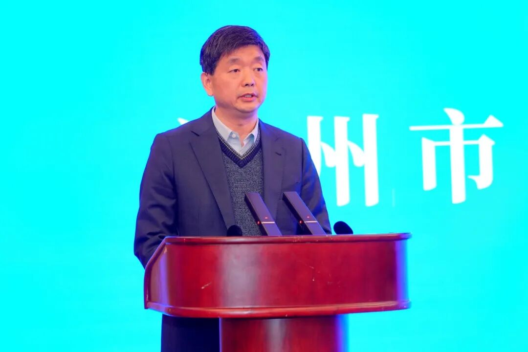 宇通向交建投交付200台新能源轻卡并签约500台氢燃料订单 图片