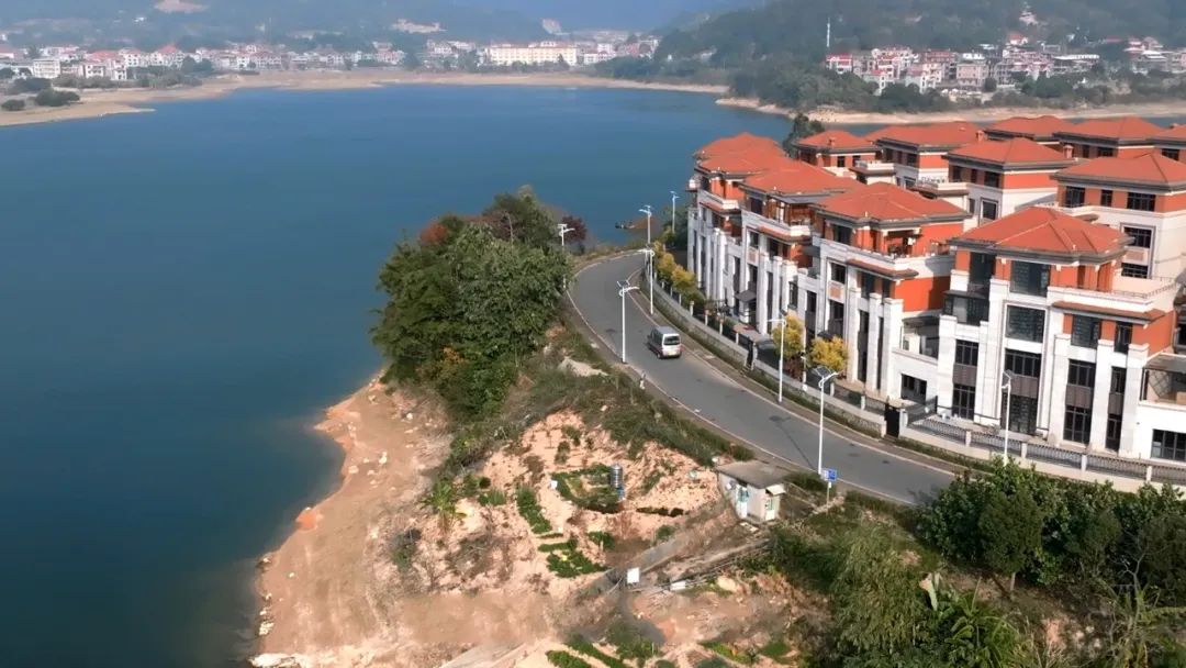 闽南“轻”行记：一辆宇通天骏，解锁泉州的诗与远方