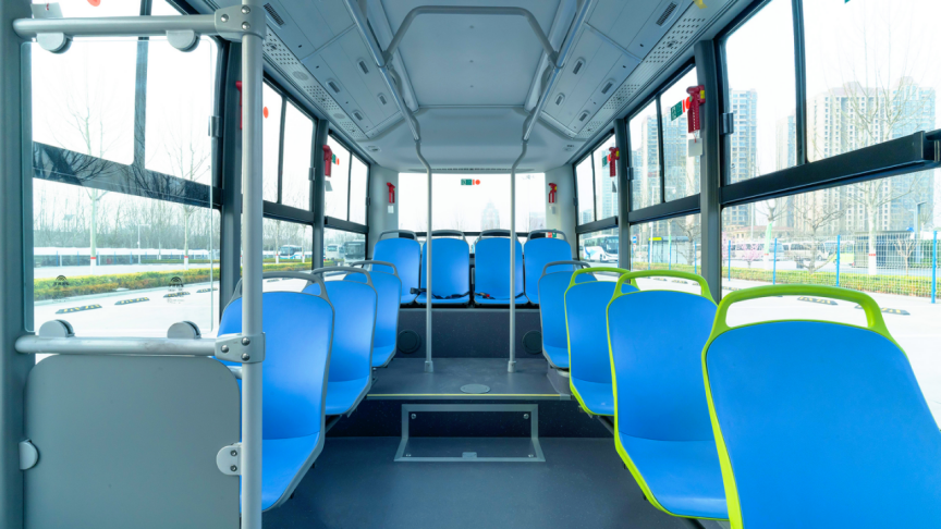 助力沧州公交适老化发展 宇通新能源公交精准服务城市多样化出行 助力沧州公交适老化发展 宇通新能源公交精准服务城市多样化出行